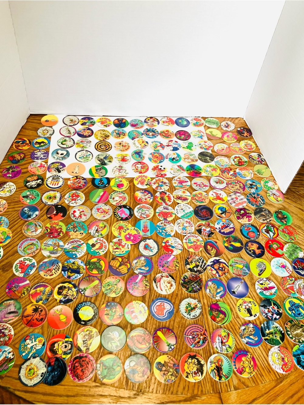 Pogs 1990’s Assorted Lot(200) Fire Flies X-Men Slam Bams Slammer Whammers Read